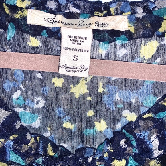 🌸 5 for $25 EUC Colorful Tie front Ruffle blouse - Picture 4 of 5